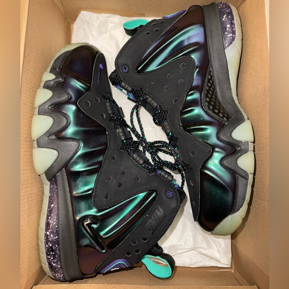 Men’s Nike Barkley Posite Max Grape